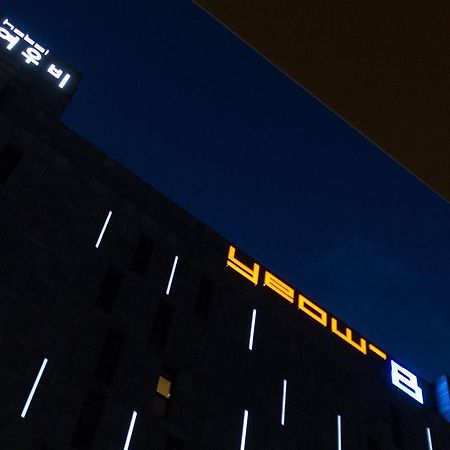 Haeundae Yeoubi Hotel Busan Exterior foto