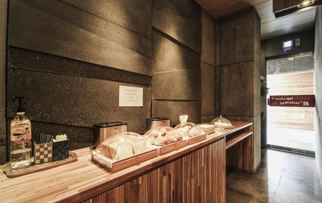 Haeundae Yeoubi Hotel Busan Exterior foto
